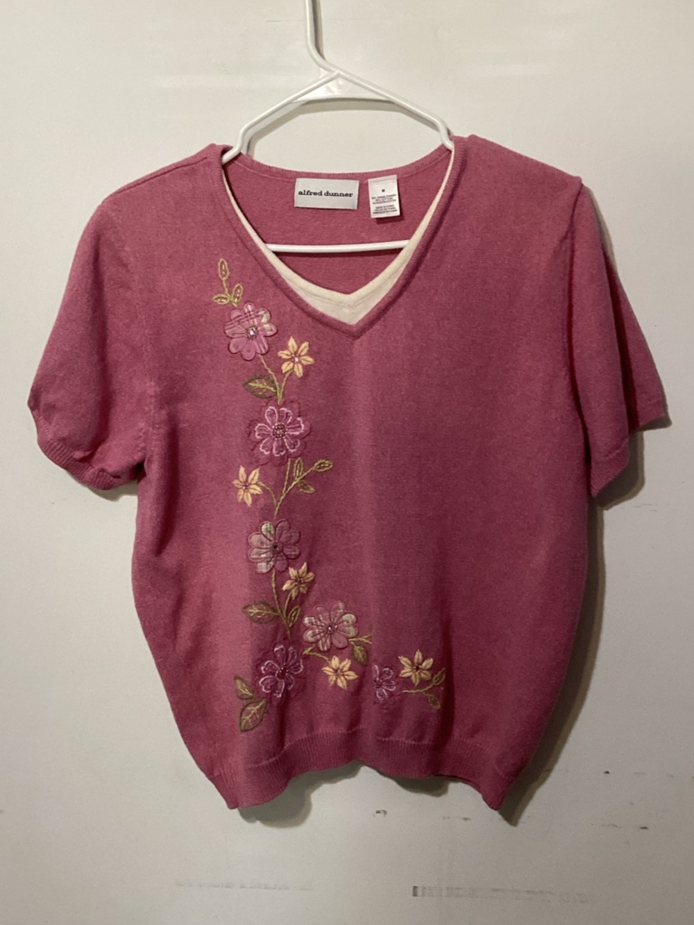 Alfred Dunner Vintage Pink Floral Embroidered Knit Sweater - Size M